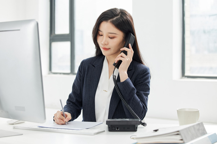 摩鑫注册机器人配图1